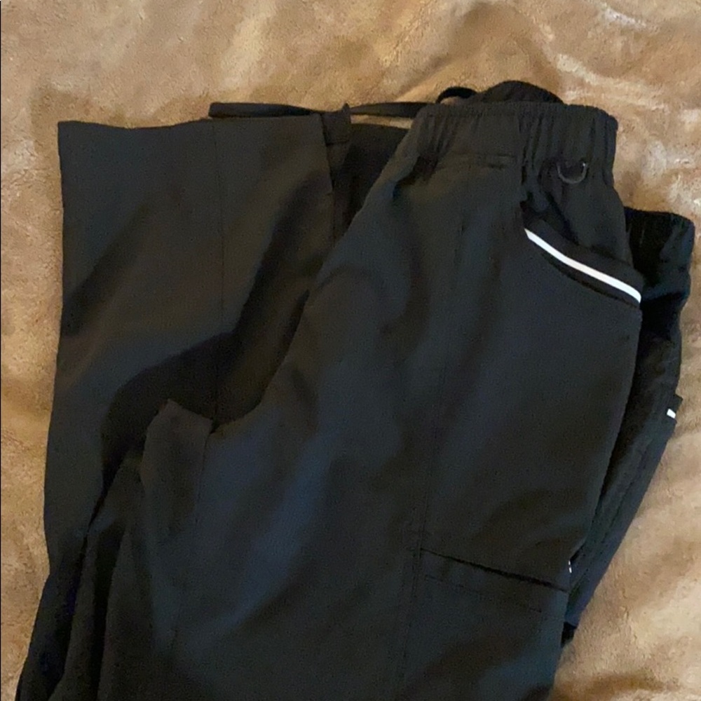 Elle Black Scrub Pants